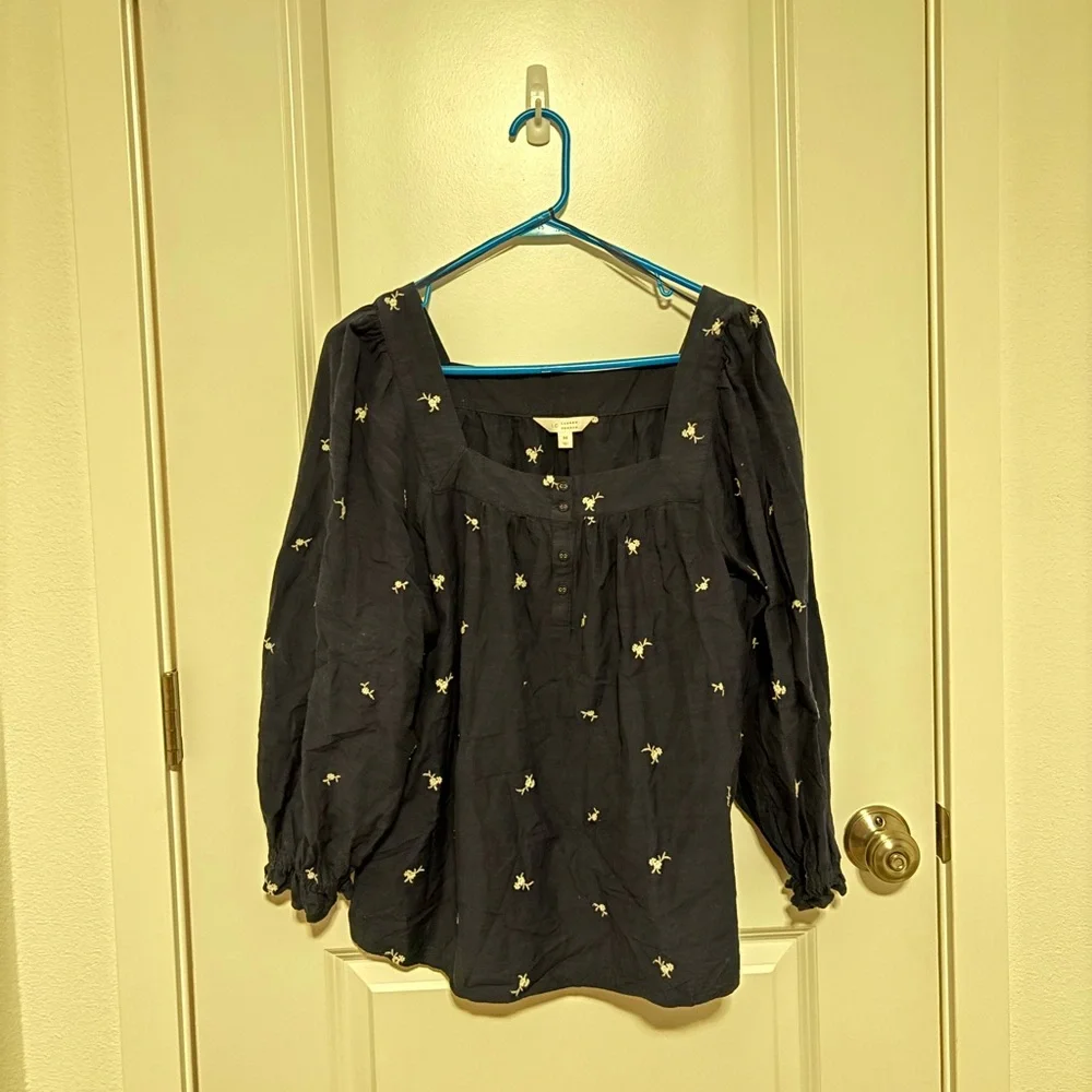 LC Lauren Conrad Blue Square Neck White Floral Shirt - Picture 2 of 5